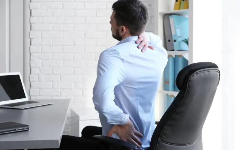 Prevent Discomfort and Strain by Selecting the Right Chair
