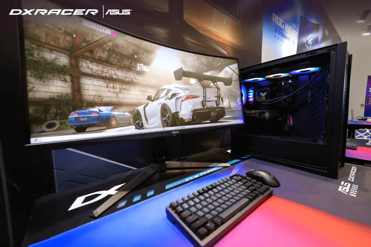 DXRACER Tidal Series Gaming Desk Crashes into ASUS "Hypergaming Cockpit"​